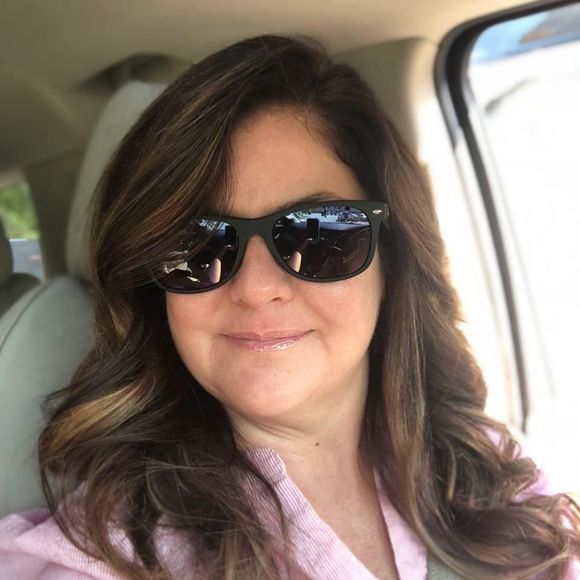 Meet your Posher, Faye - Picture 1 of 1